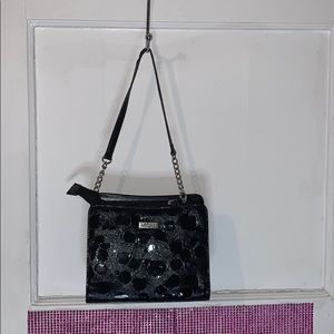 Trendy black vintage hangbag